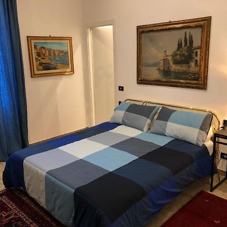 キアーヴァリ Lungomare Portoturistico Bed & Breakfast エクステリア 写真