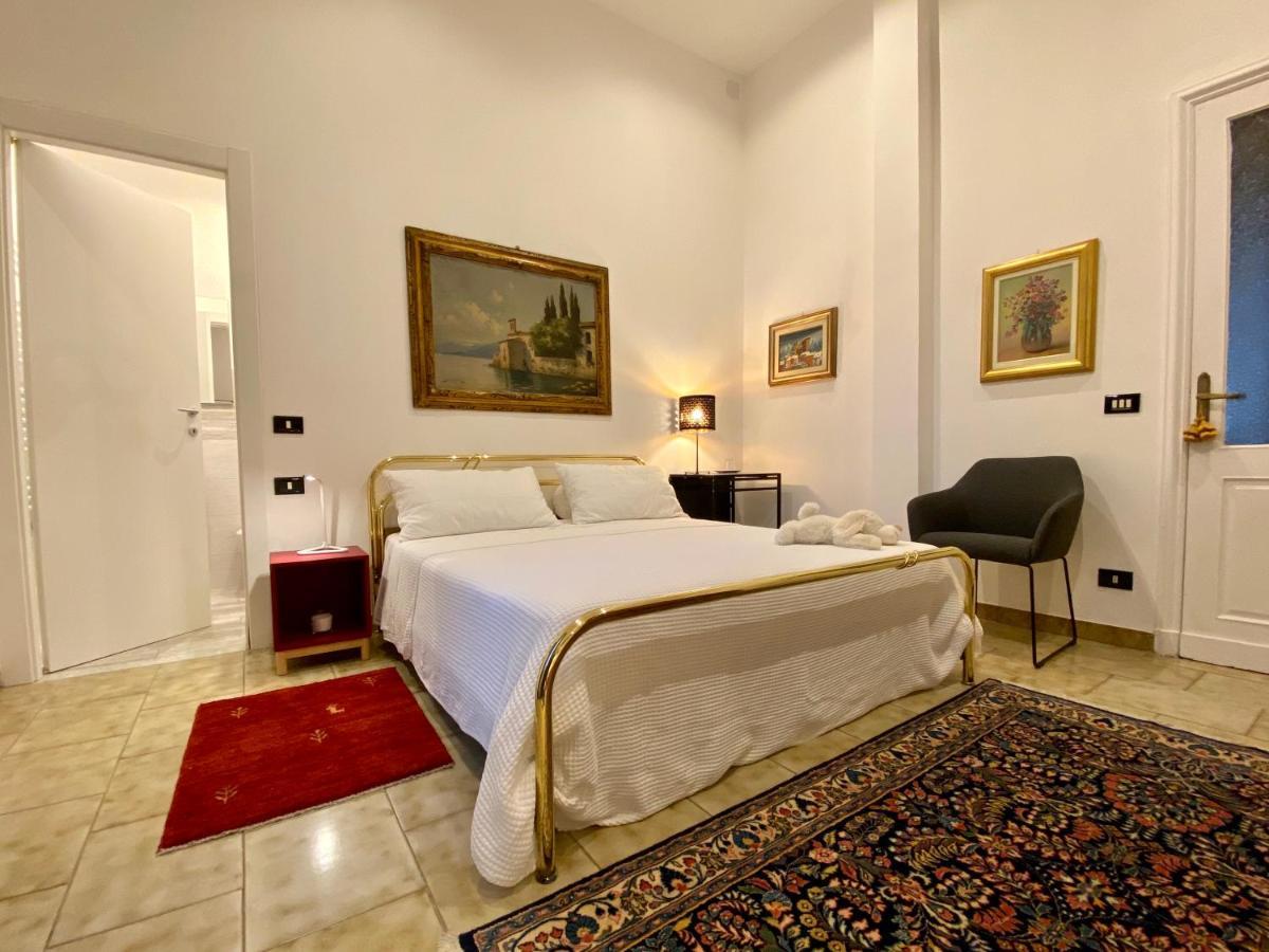 キアーヴァリ Lungomare Portoturistico Bed & Breakfast エクステリア 写真