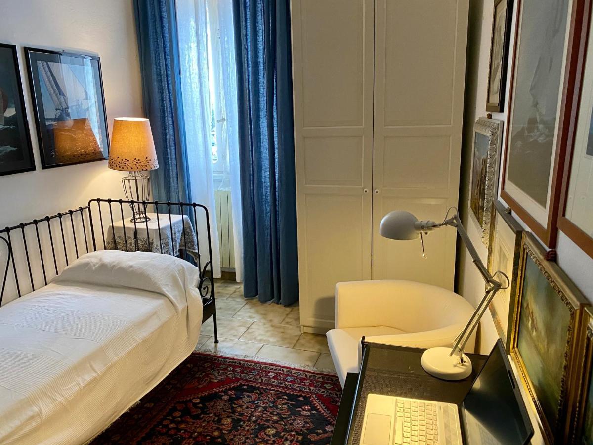 キアーヴァリ Lungomare Portoturistico Bed & Breakfast エクステリア 写真